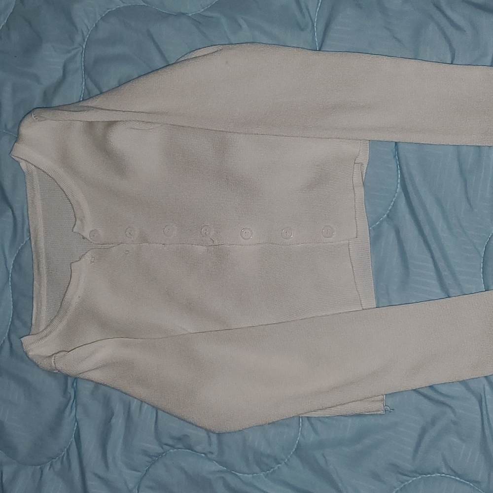 White button up cardigan, cute